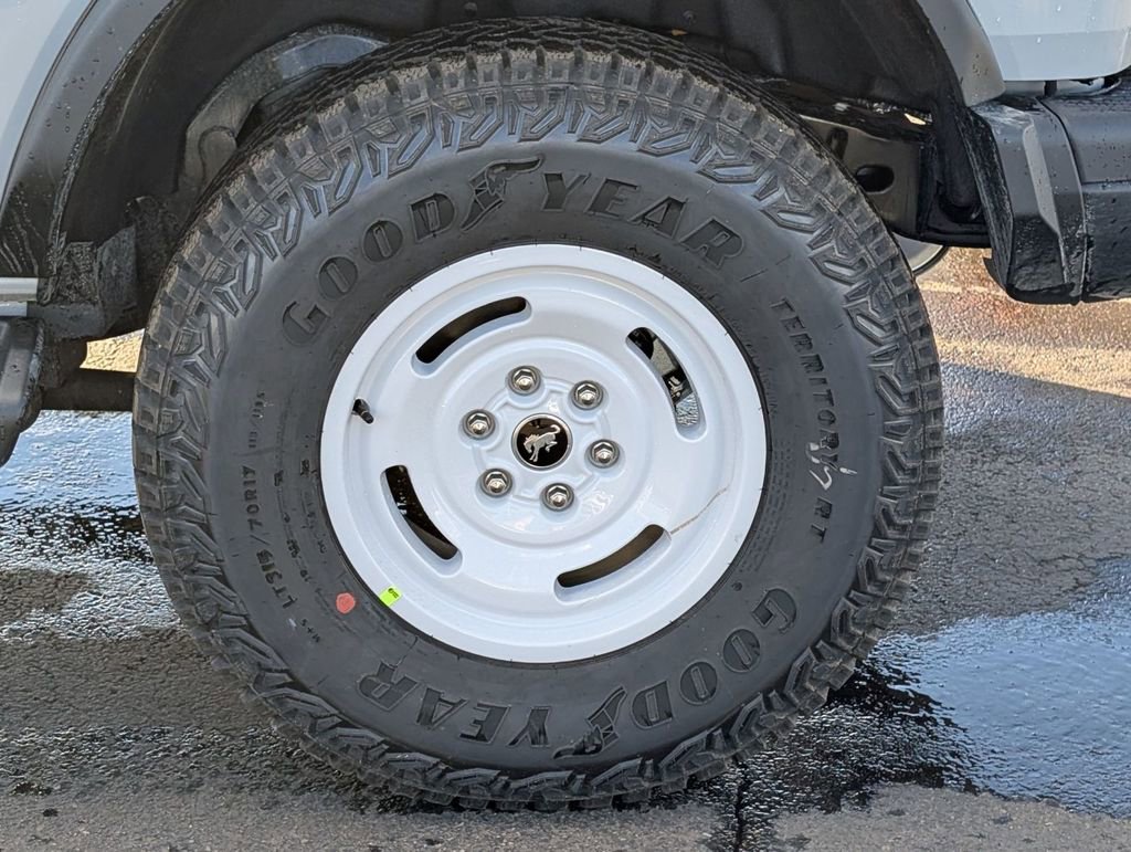 New 2026 Ford Bronco Heritage Edition image 15