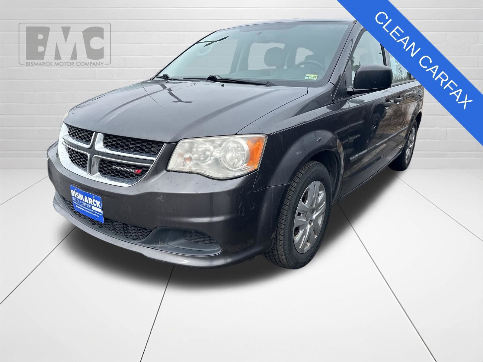 Used 2015 Dodge Grand Caravan American Value Package w/ UConnect Hands-Free Group 360° Tour