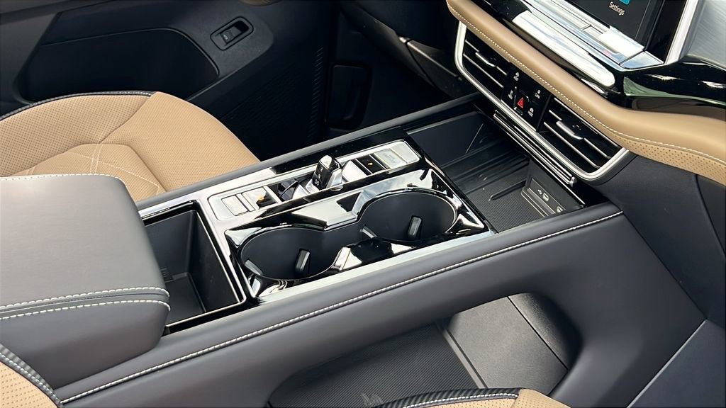 New 2026 Volkswagen Atlas Cross Sport SE image 11