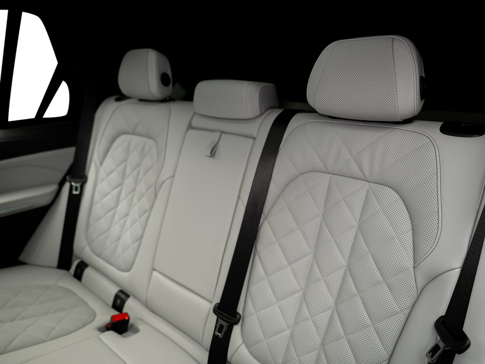 Used 2024 BMW X5 sDrive40i w/ M Sport Package RWD image 38