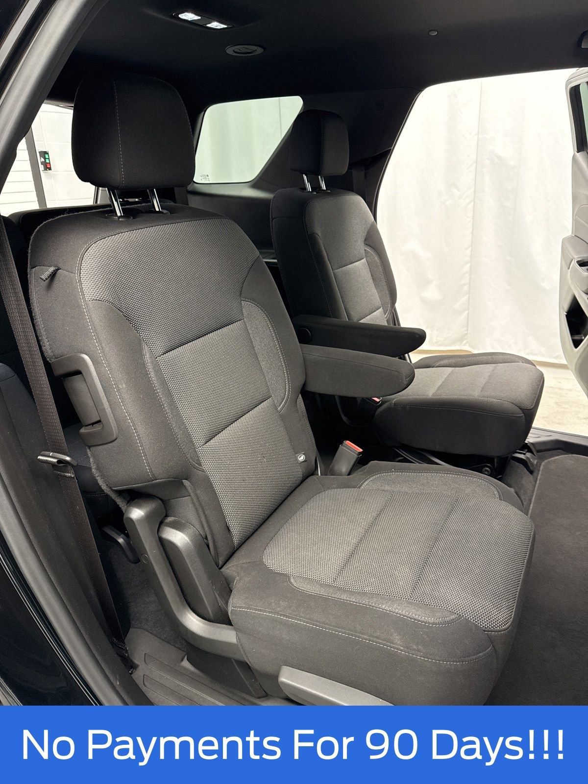 Used 2022 Chevrolet Traverse LT image 29