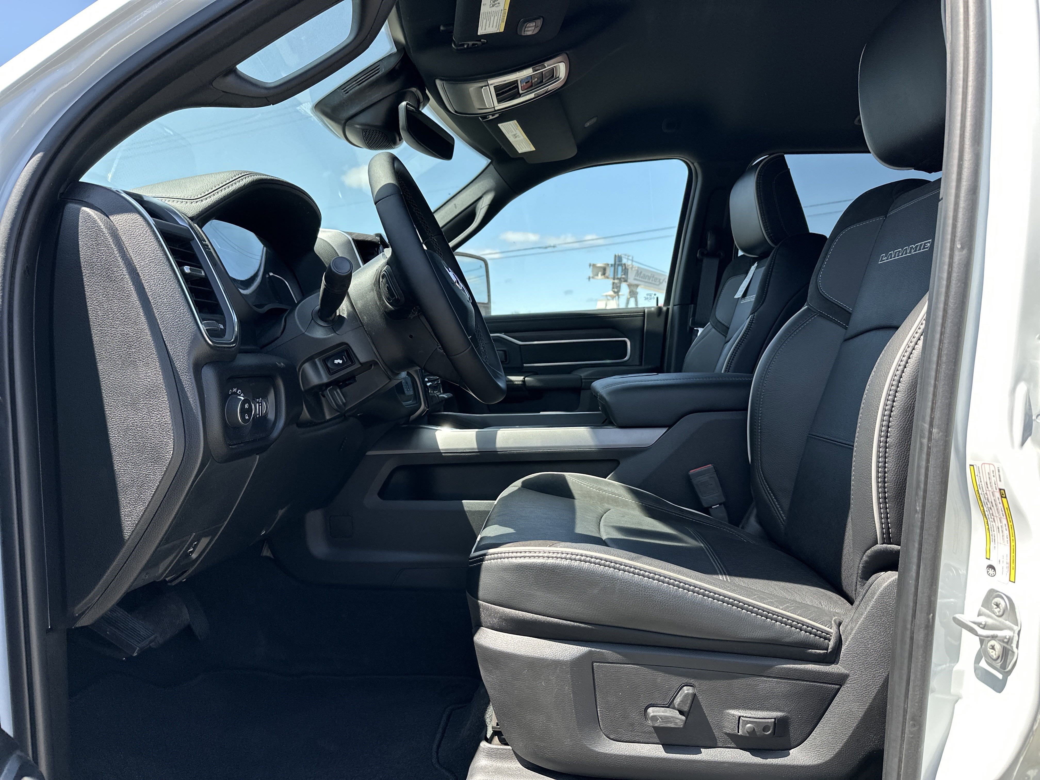 New 2025 RAM 2500 Laramie image 10
