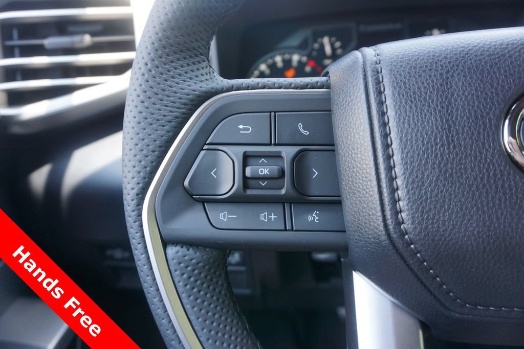 New 2026 Toyota Tundra SR5 AWD/4WD image 4