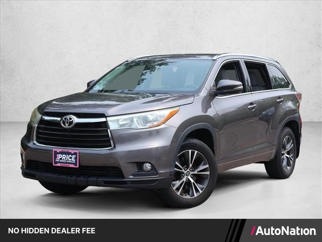 Used 2016 Toyota Highlander XLE AWD/4WD image 1