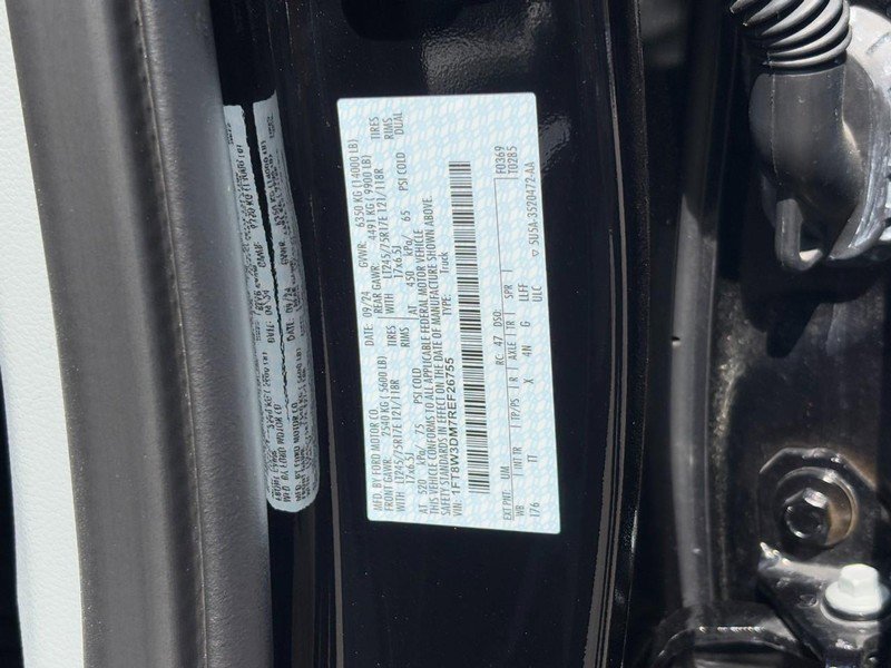 Used 2024 Ford F350 Limited image 25