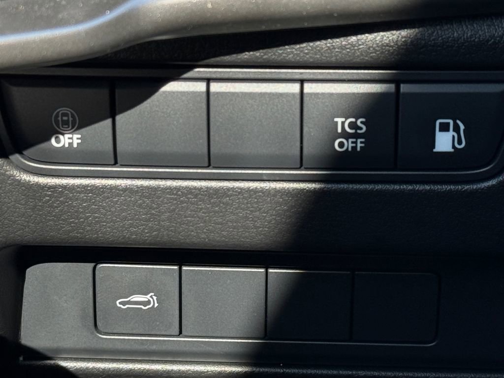 Used 2024 MAZDA CX-90 Plug-In Hybrid w/ Preferred AWD/4WD image 24