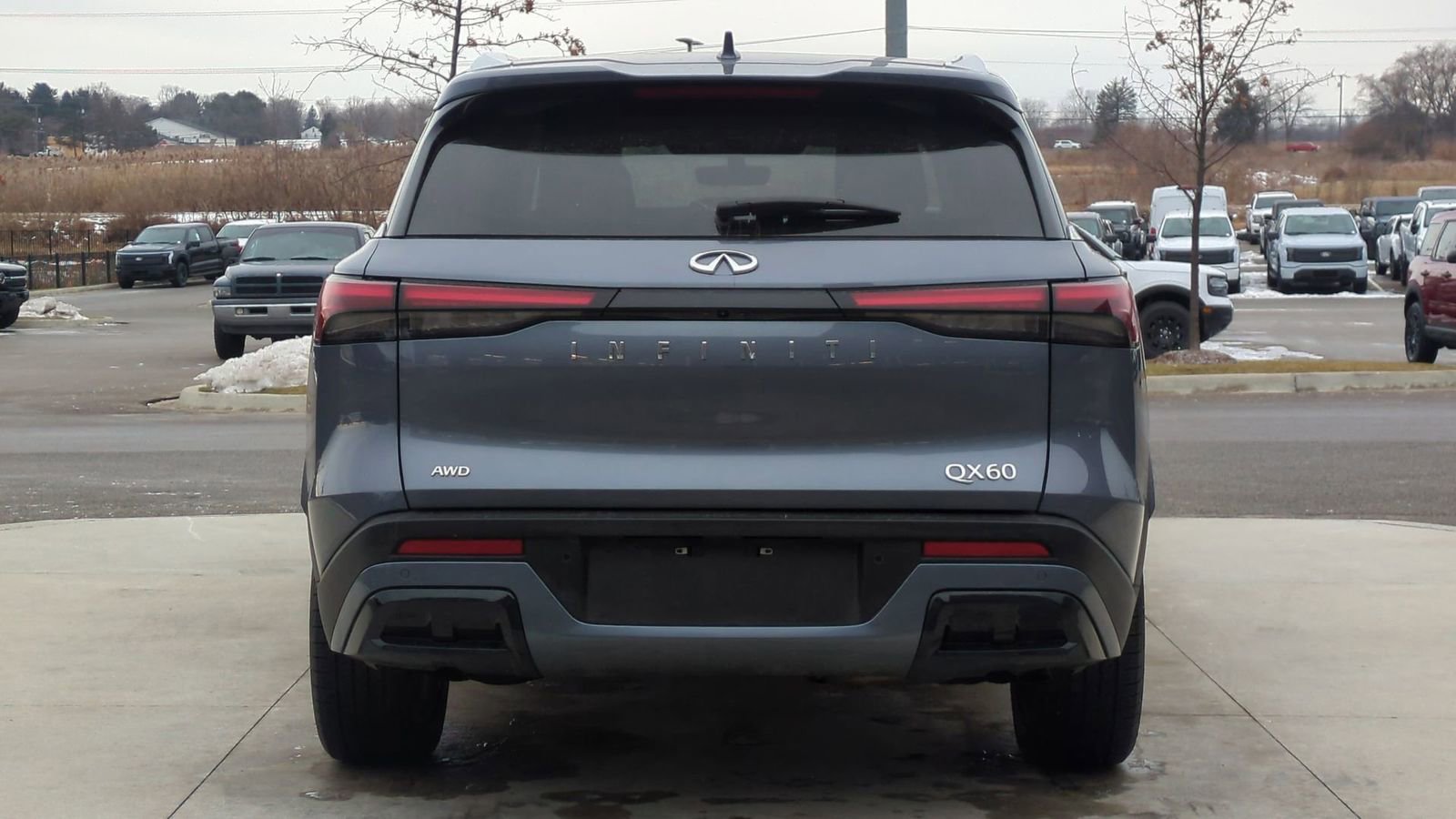 Used 2023 INFINITI QX60 Luxe image 4