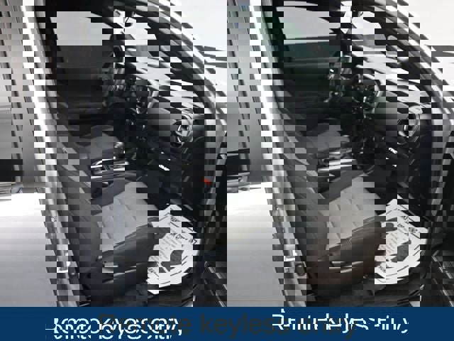 Used 2021 Toyota Tacoma TRD Off-Road w/ Technology Package image 13