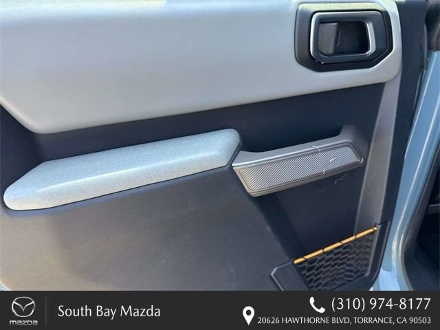 Used 2021 Ford Bronco Badlands image 9