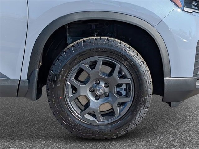 New 2026 Honda Pilot TrailSport image 9