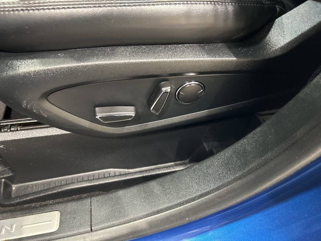 Used 2020 Lincoln Nautilus FWD w/ Equipment Group 101A image 10