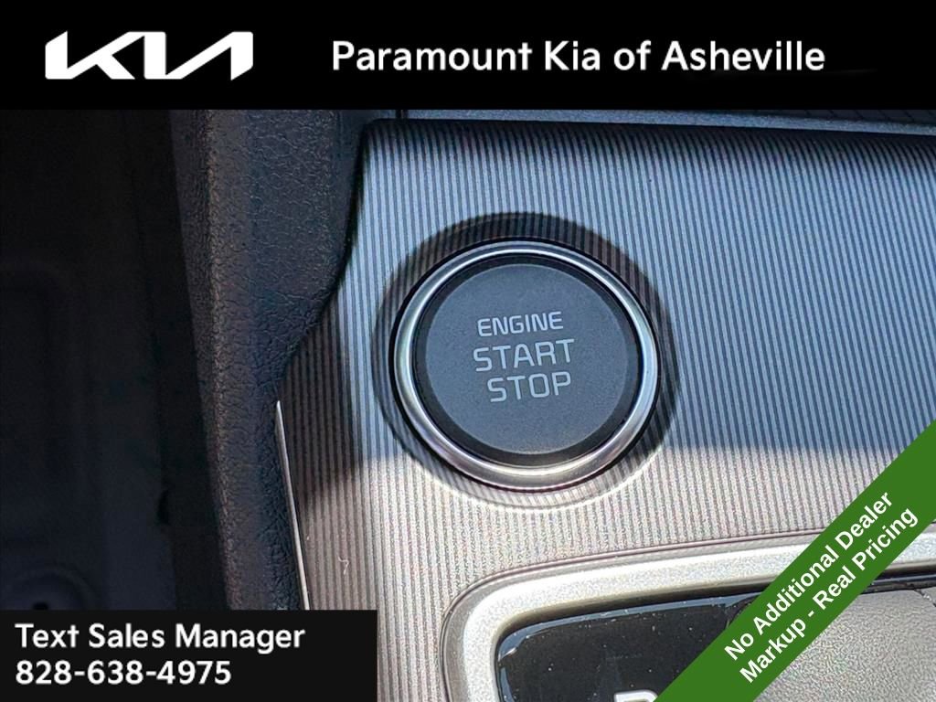 New 2026 Kia Sportage SX image 16