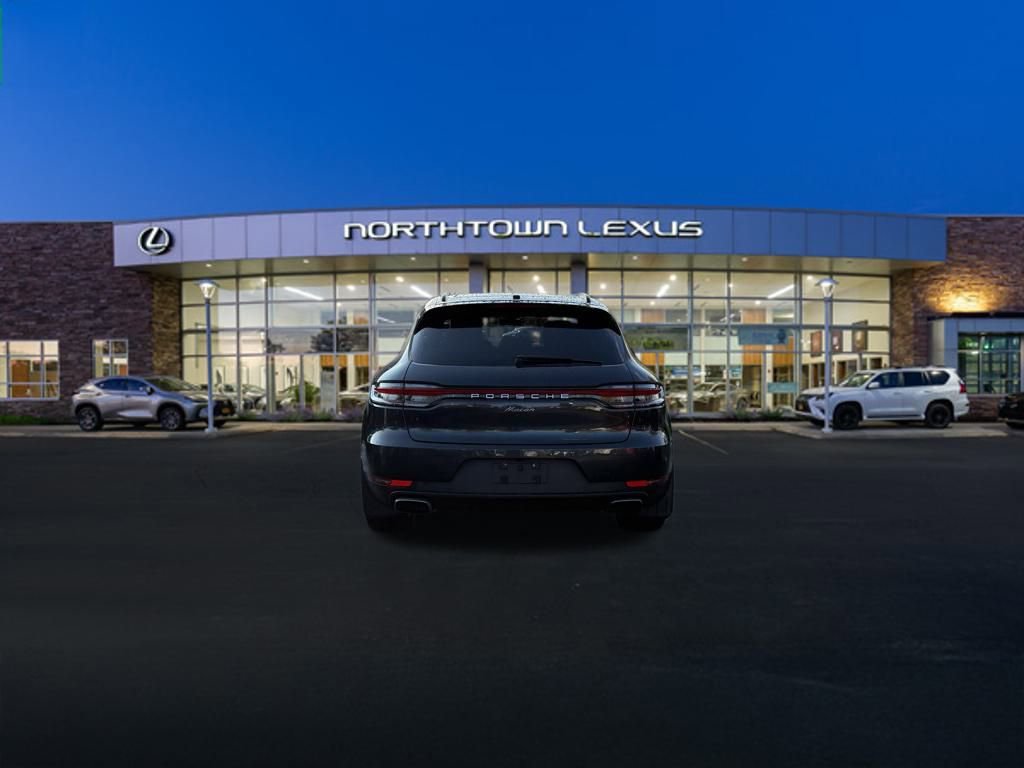 Used 2021 Porsche Macan image 22