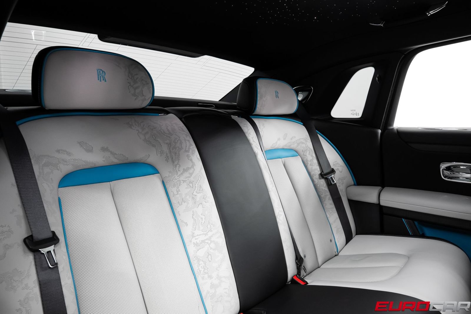 Used 2025 Rolls-Royce Ghost AWD/4WD image 40