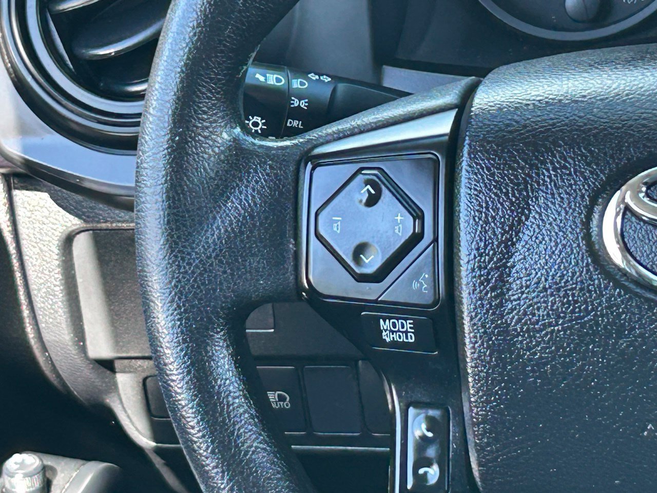 Used 2021 Toyota Tacoma SR RWD image 20