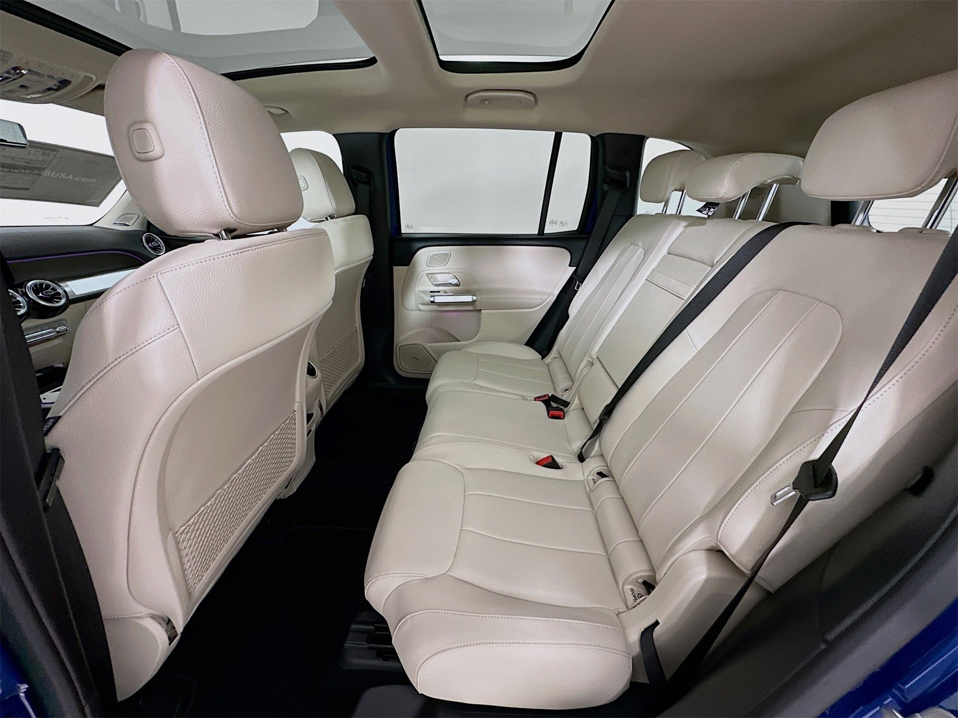 New 2026 Mercedes-Benz GLB 250 image 25