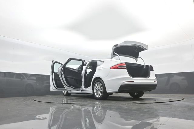 Certified 2019 Ford Fusion SE image 44