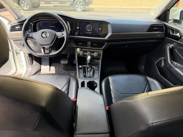Used 2020 Volkswagen Jetta SEL Premium FWD image 21