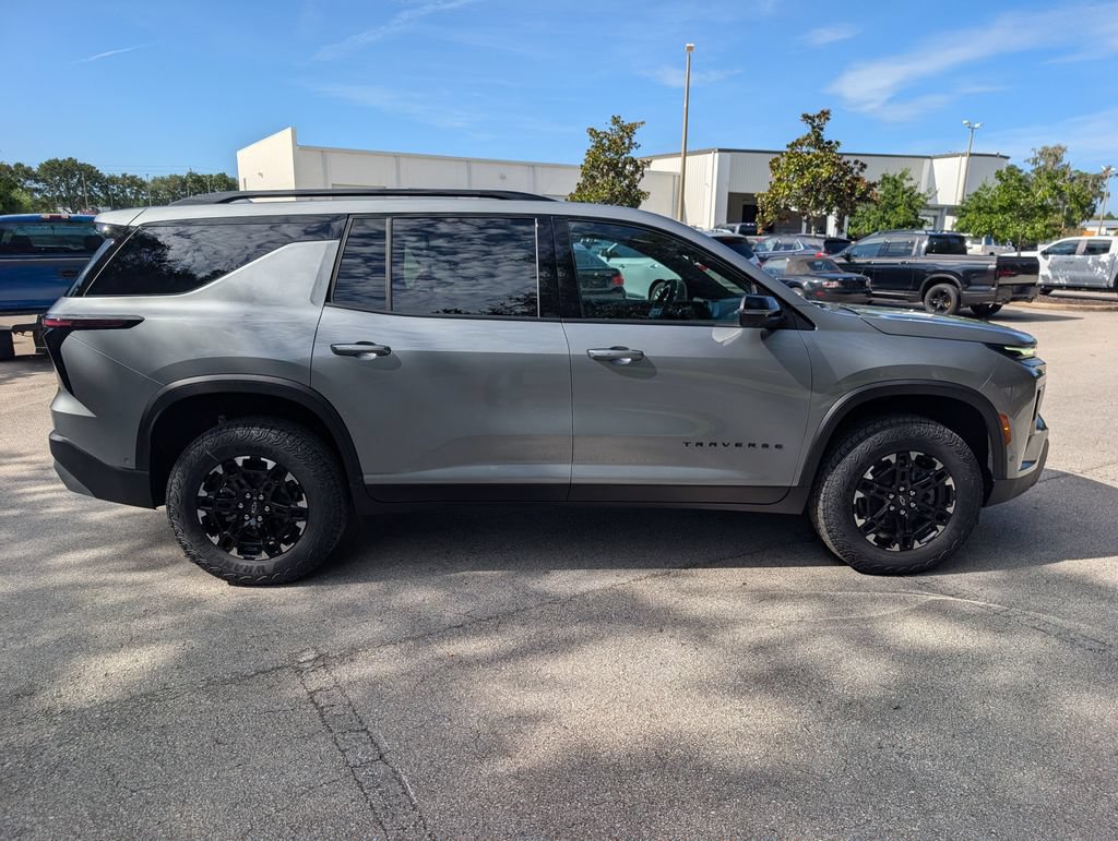 New 2027 Chevrolet Traverse Z71 w/ Enhanced Driving Package AWD/4WD image 10