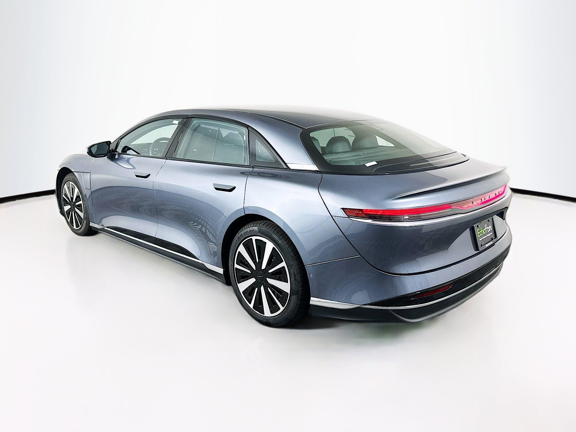 Used 2024 Lucid Air Touring AWD/4WD image 5