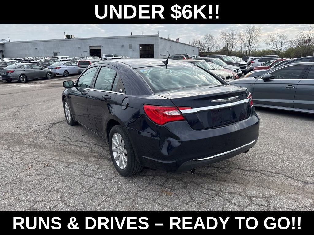 Used 2012 Chrysler 200 Touring w/ Cold Weather Group image 3