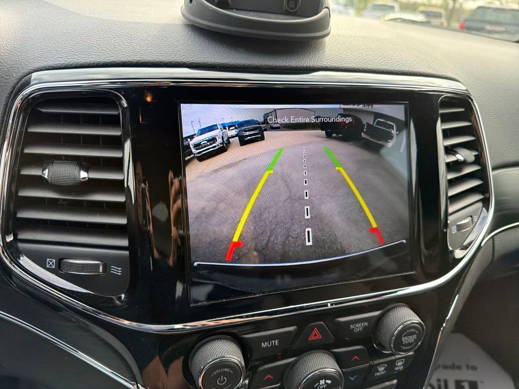 Used 2021 Jeep Grand Cherokee Limited image 20