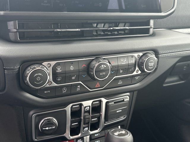 New 2026 Jeep Wrangler Unlimited Rubicon image 26