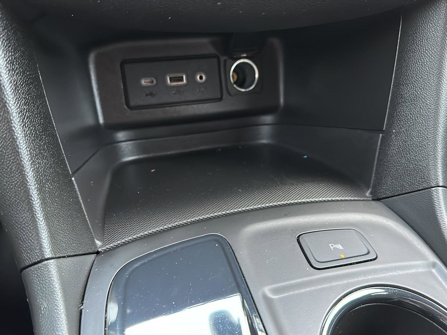 Certified 2022 Chevrolet Equinox RS image 37