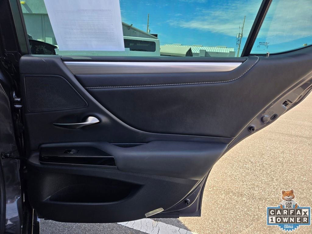 Used 2022 Lexus ES 300h F Sport w/ Accessory Package 2 image 49