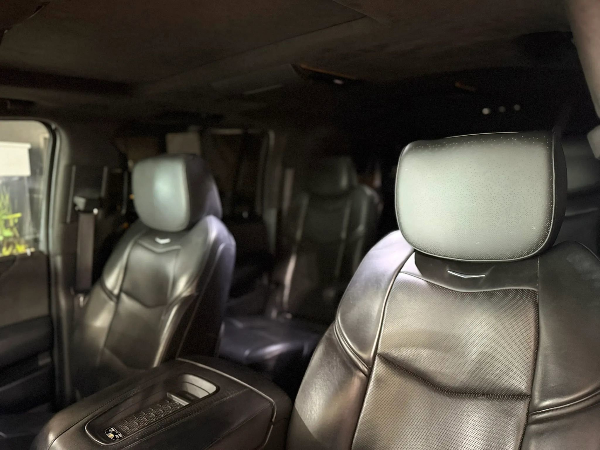 Used 2016 Cadillac Escalade ESV Platinum AWD/4WD image 11