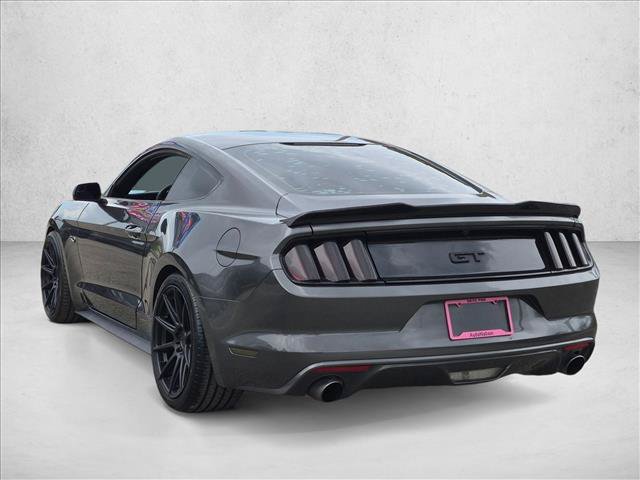 Used 2017 Ford Mustang GT RWD image 7