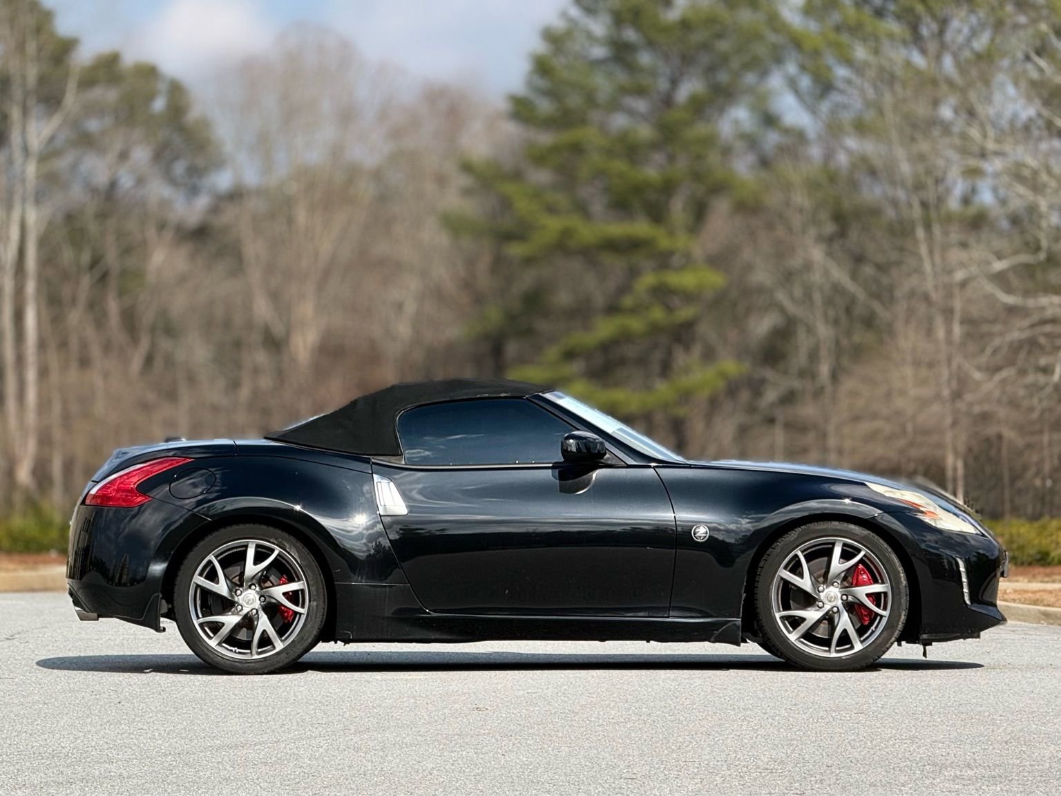 Used 2014 Nissan 370Z Touring w/ Sport Package image 9
