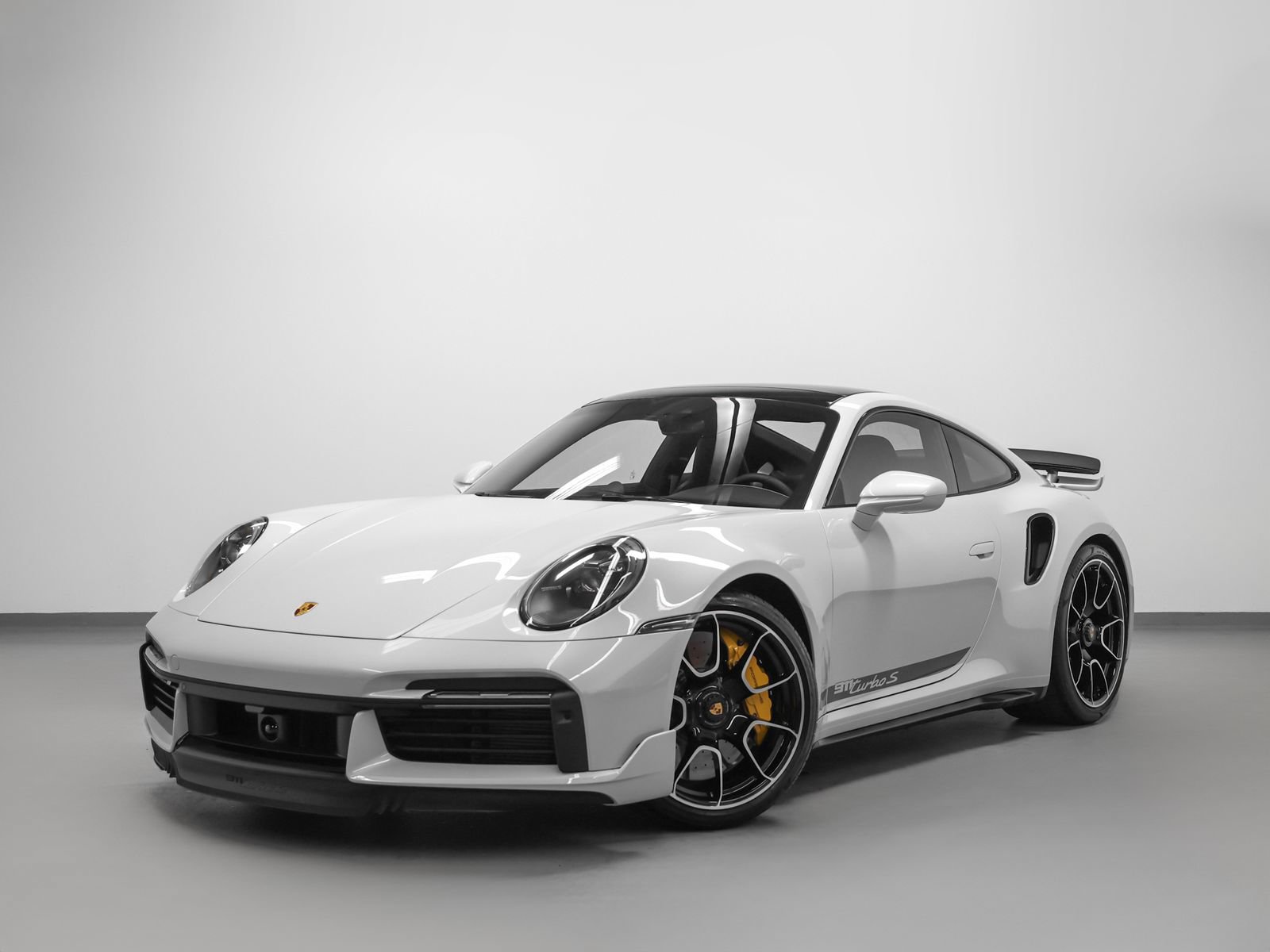 Certified 2025 Porsche 911 Turbo S AWD/4WD image 6