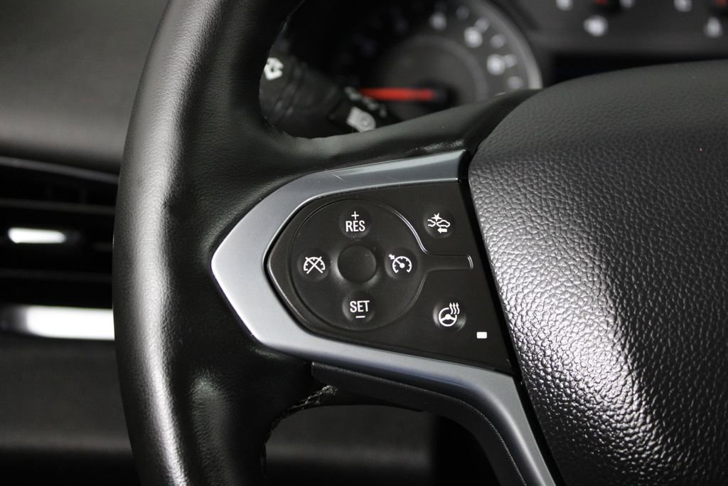 Used 2023 Chevrolet Traverse RS FWD image 27