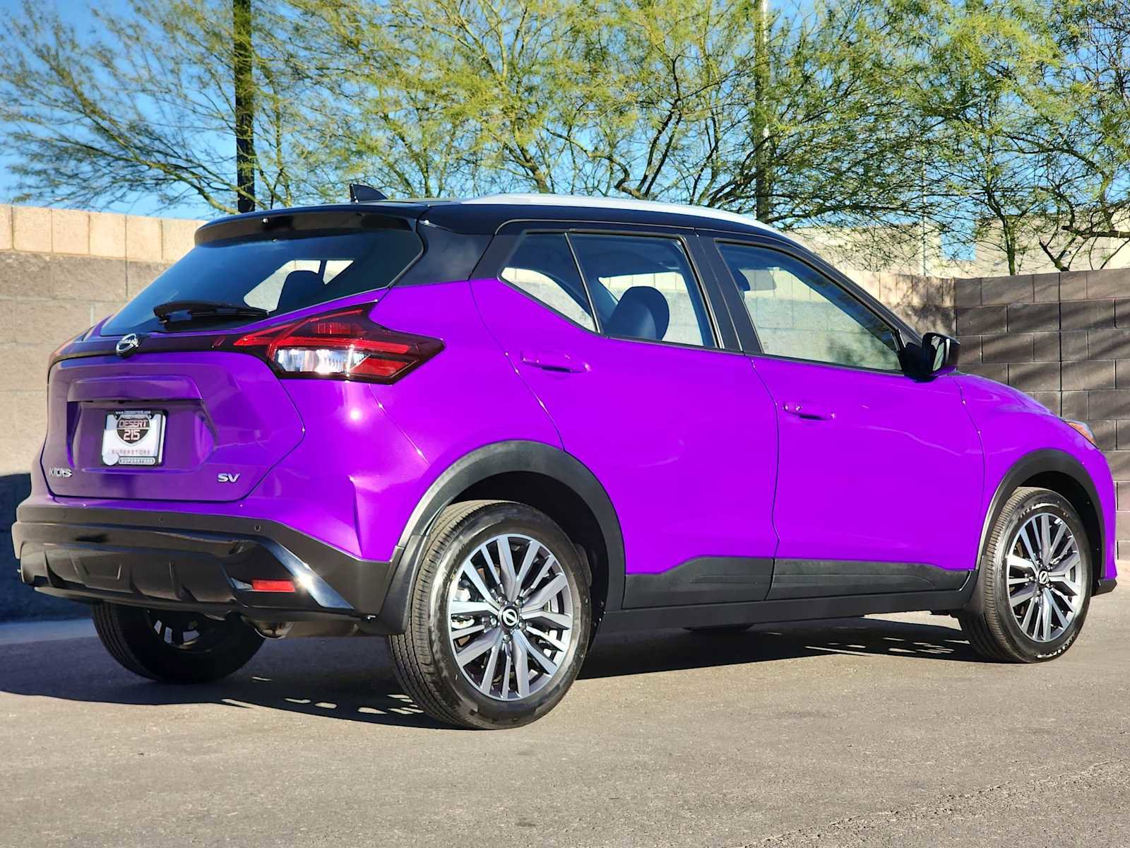 Used 2024 Nissan Kicks SV image 9