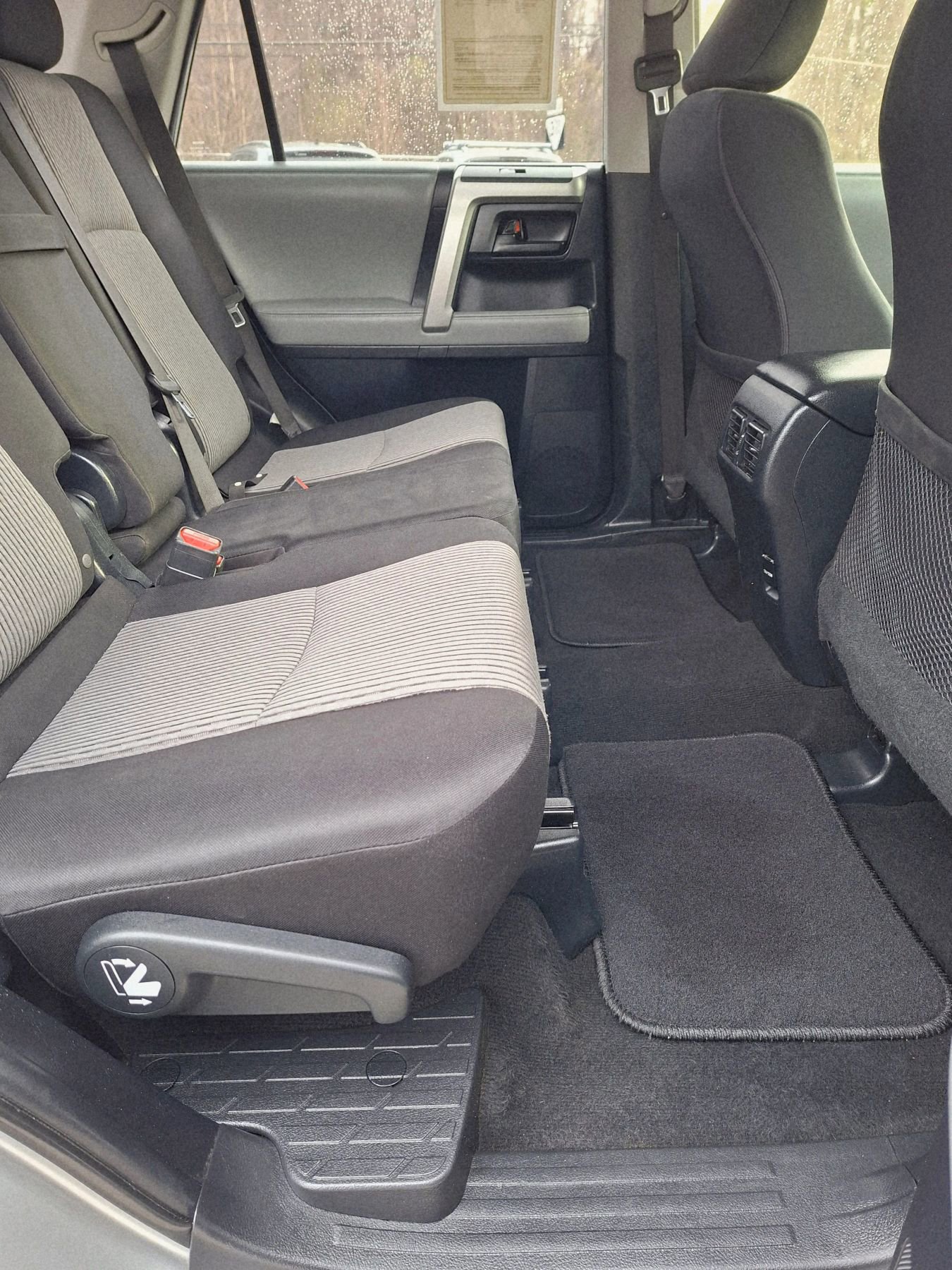 Used 2017 Toyota 4Runner SR5 image 15