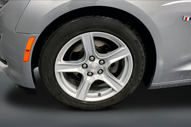 Used 2023 Chevrolet Camaro LT RWD image 27
