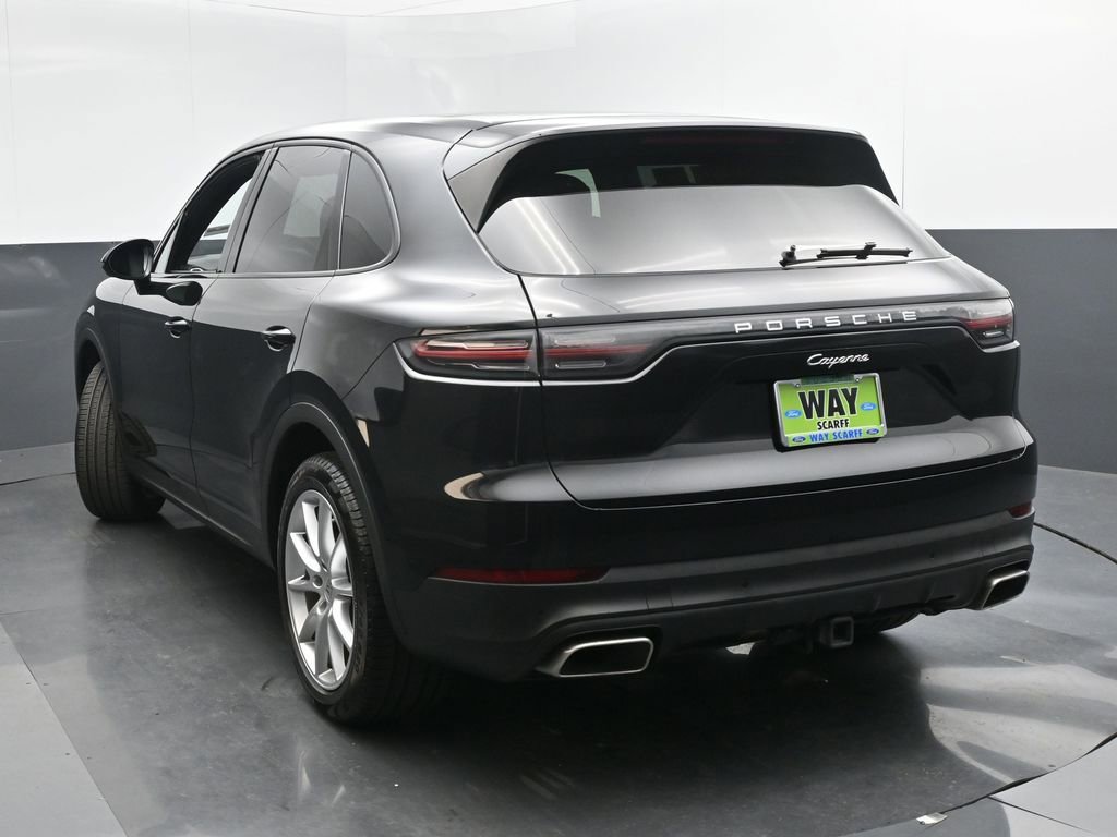 Used 2021 Porsche Cayenne image 4