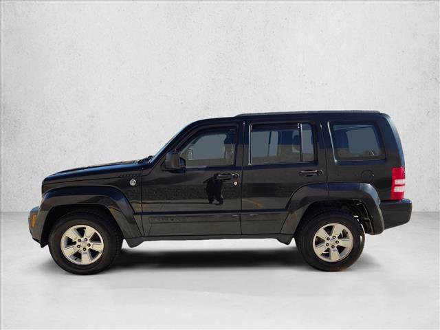 Used 2012 Jeep Liberty Sport image 9