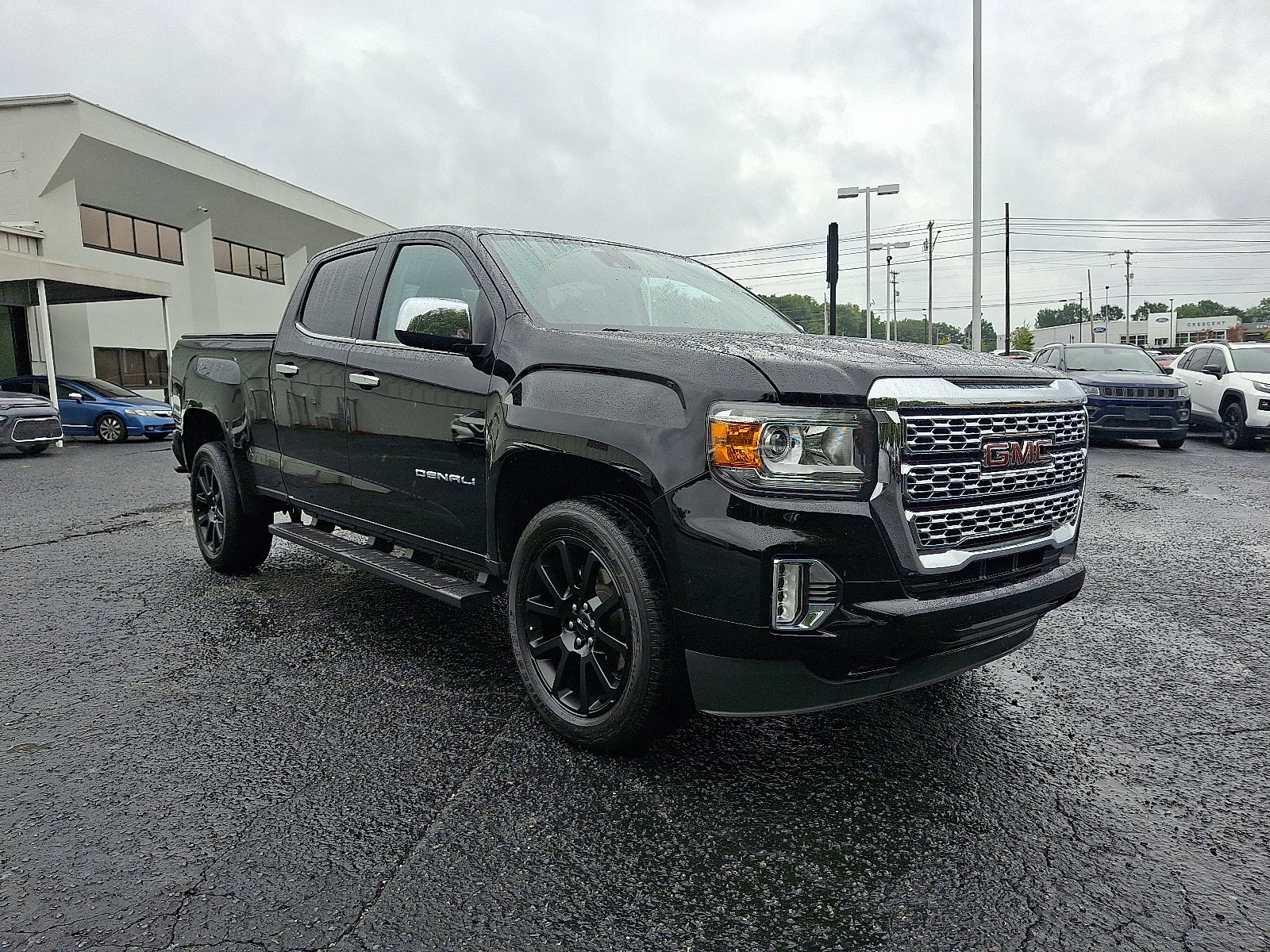 Used 2022 GMC Canyon Denali w/ Denali Black Edition Package