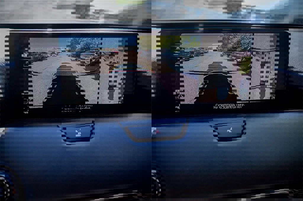 Used 2025 MAZDA CX-90 3.3 Turbo w/ Premium Plus Pkg image 16