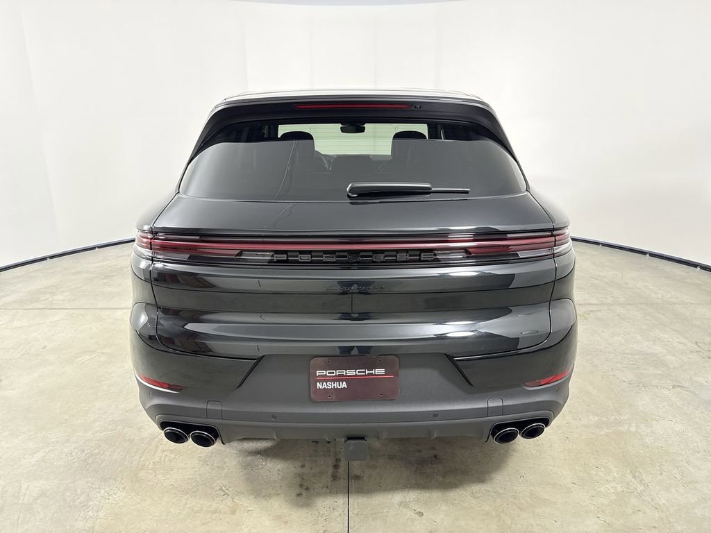 New 2026 Porsche Cayenne image 6
