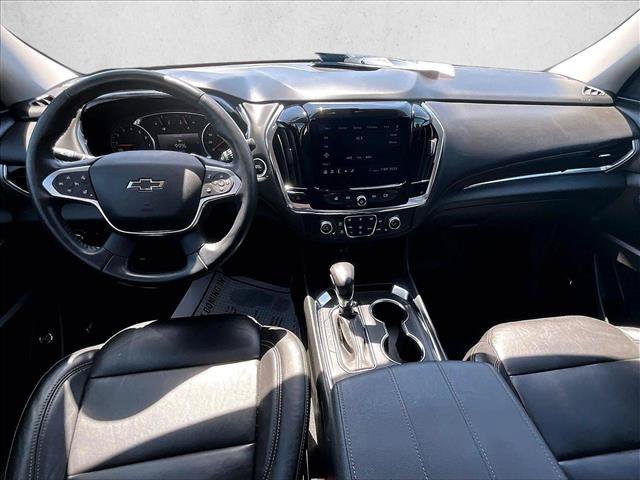 Used 2021 Chevrolet Traverse RS FWD image 16