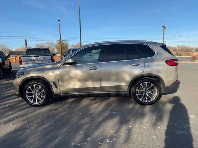 Used 2019 BMW X5 xDrive40i w/ Premium Package 2 image 10