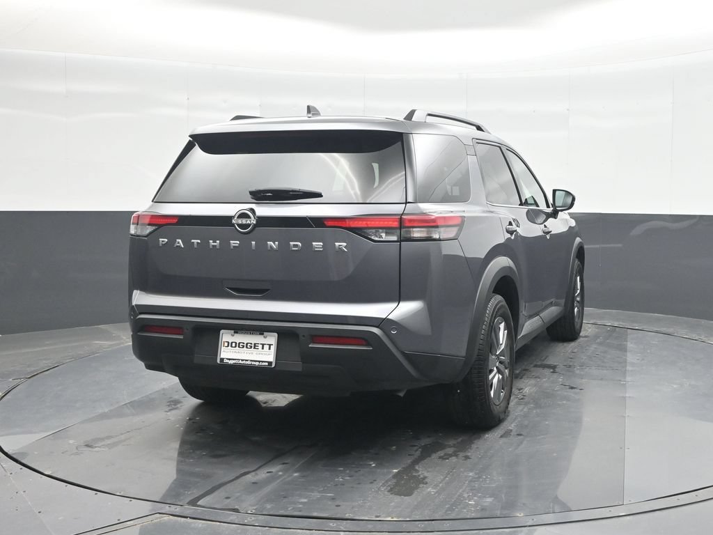Used 2025 Nissan Pathfinder SV FWD image 24