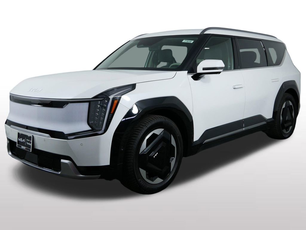 Certified 2024 Kia EV9 Land image 4