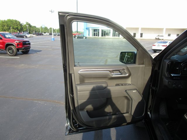 New 2026 Chevrolet Silverado 1500 LTZ w/ Technology Package image 16