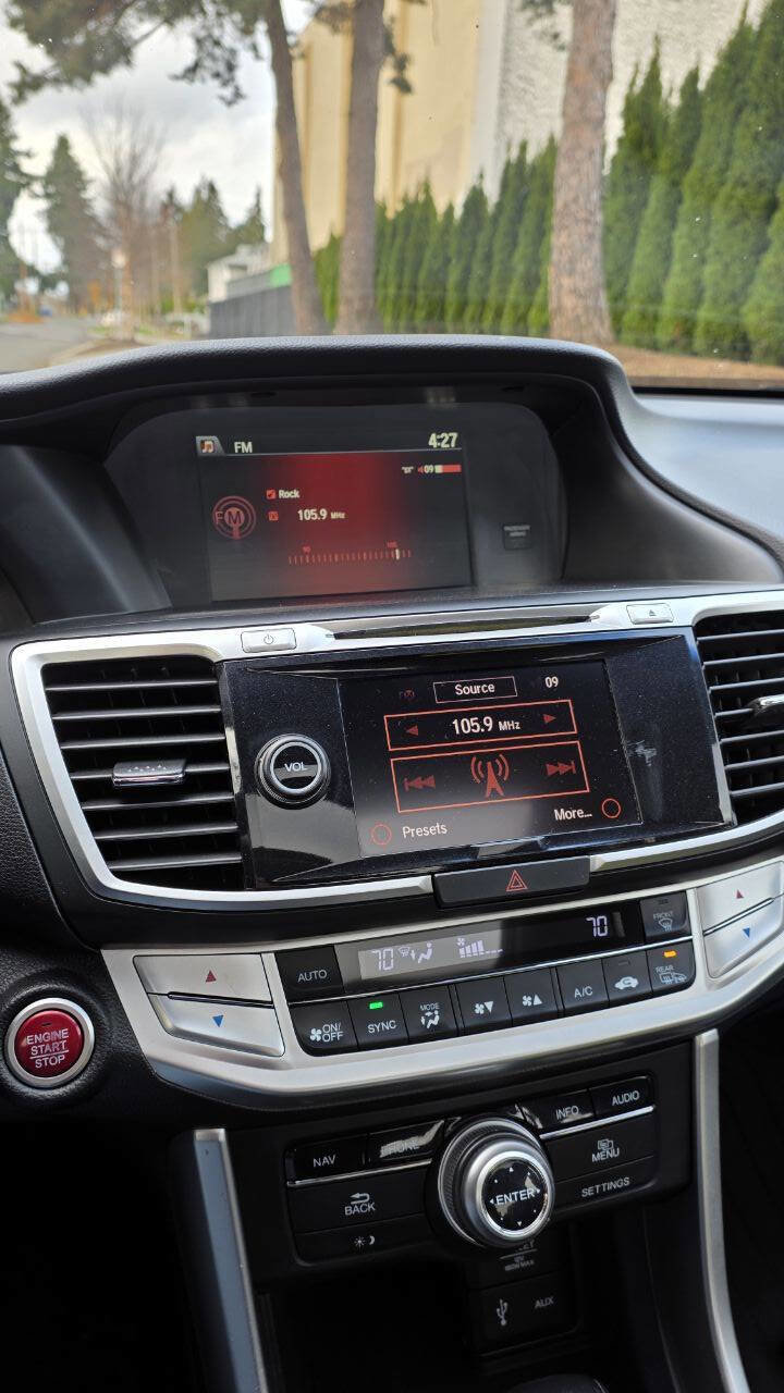 Used 2014 Honda Accord Touring image 15