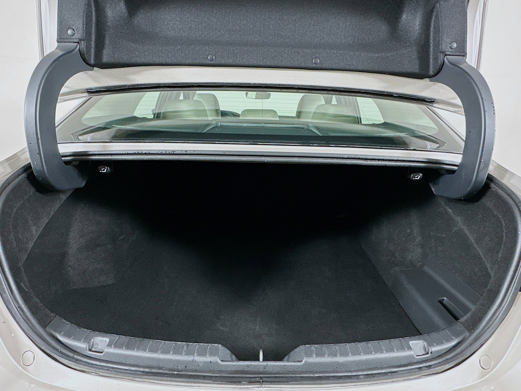 Used 2025 MAZDA MAZDA3 s image 28