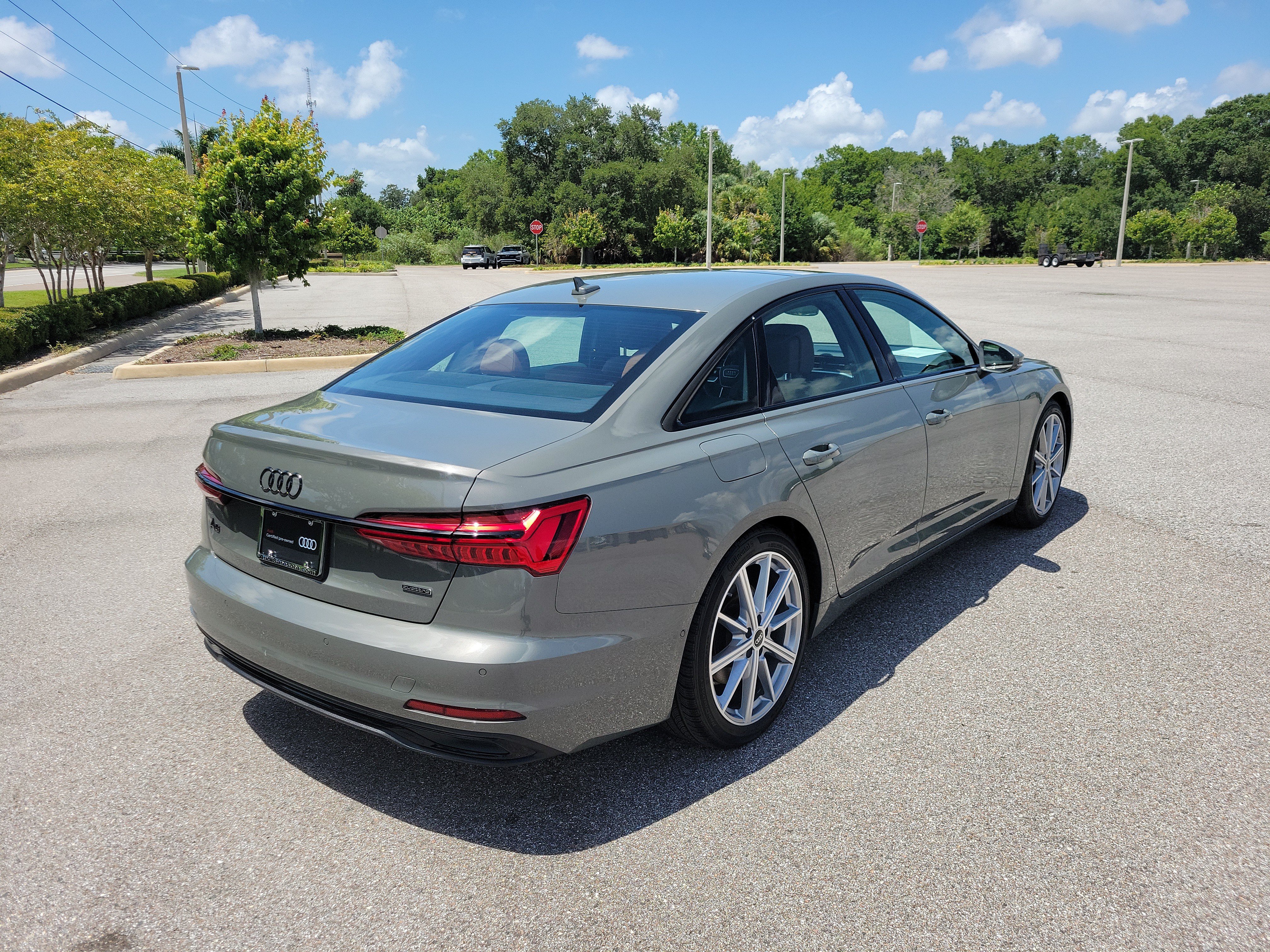 Certified 2025 Audi A6 Premium Plus AWD/4WD image 5
